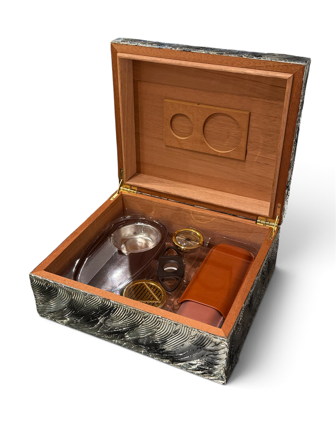 HUMIDOR 002